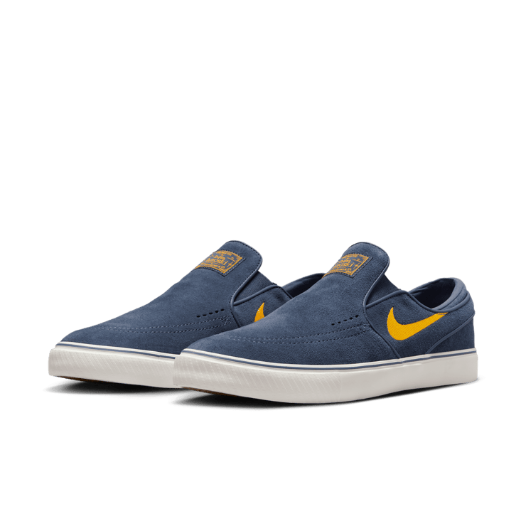 Nike SB Janoski+ Slip Skate Angle 2