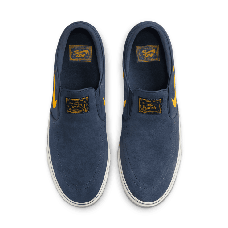 Nike SB Janoski+ Slip Skate Angle 1