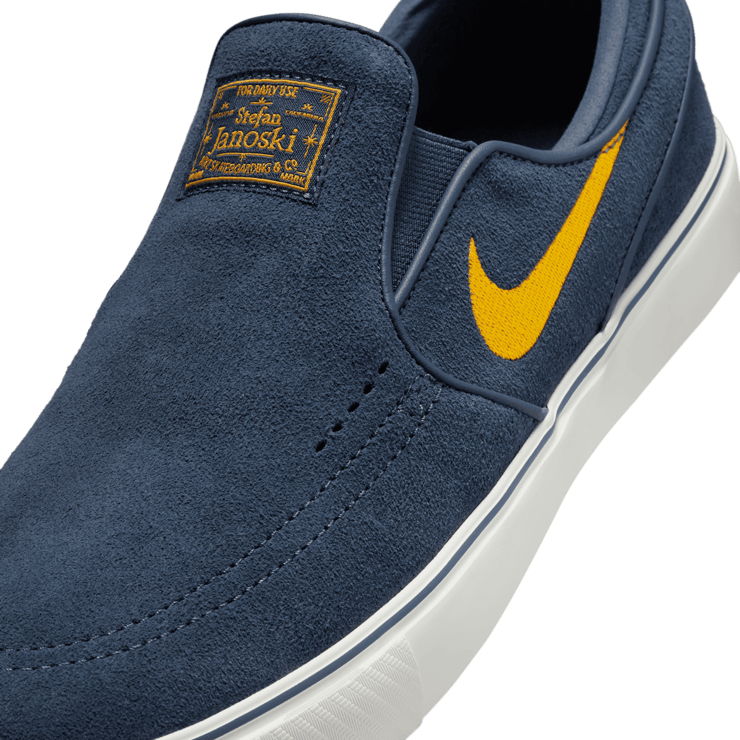 Nike SB Janoski+ Slip Skate Angle 4