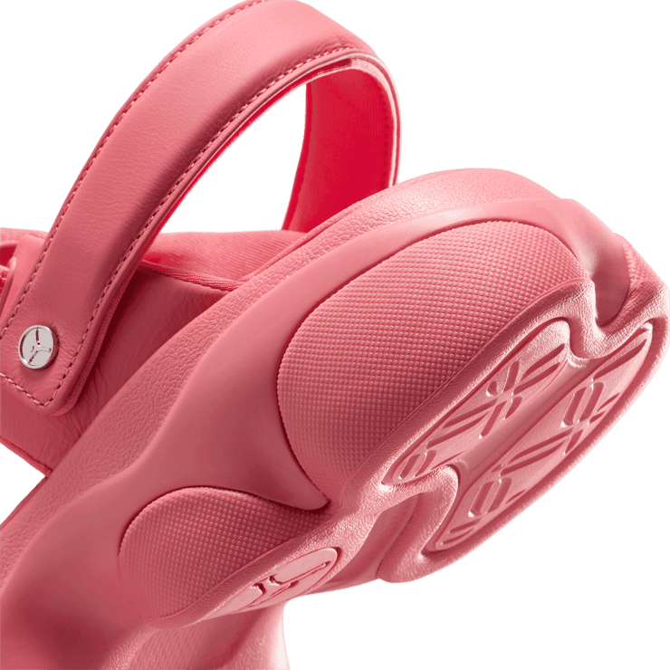 Jordan Deja Sandals in Pink | FN5036-601 Angle 5