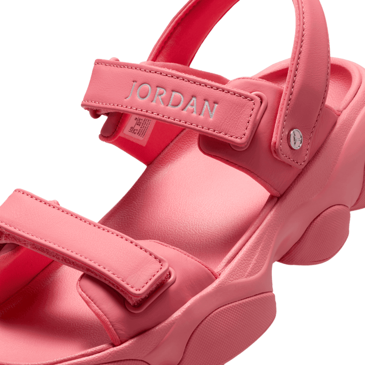 Jordan Deja Sandals in Pink | FN5036-601 Angle 4
