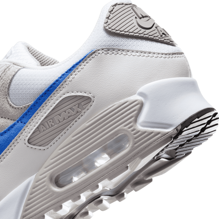 Nike Air Max 90 Angle 5