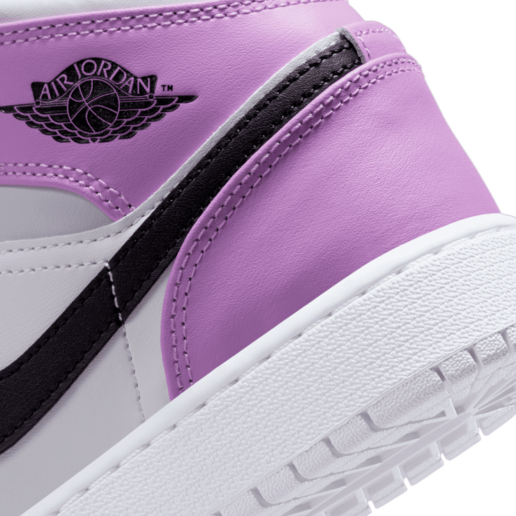 Air Jordan 1 Mid Barely Grape Rush Fuchsia (GS) Angle 5