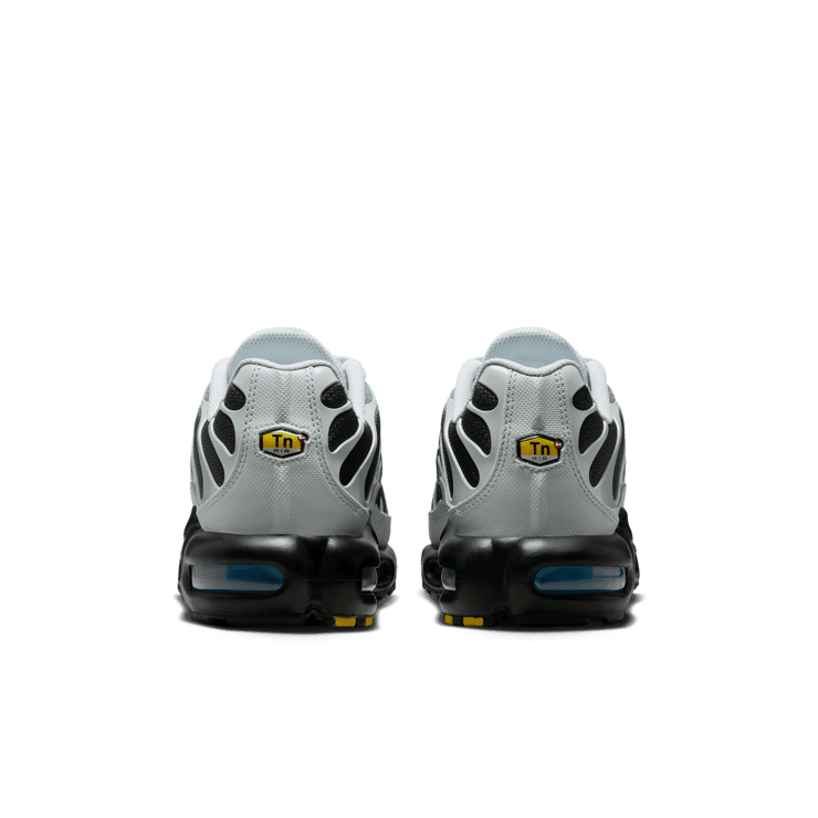 Nike Air Max Plus Angle 3