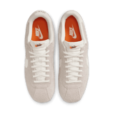 Nike Cortez SE Suede Angle 1