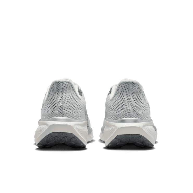 Nike Pegasus 41 Road Angle 4