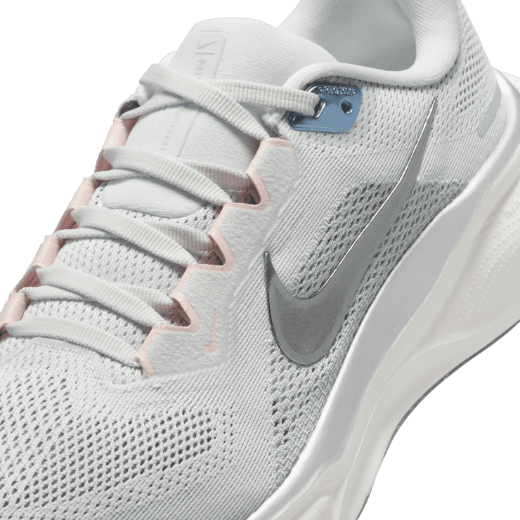 Nike Pegasus 41 Road Angle 5