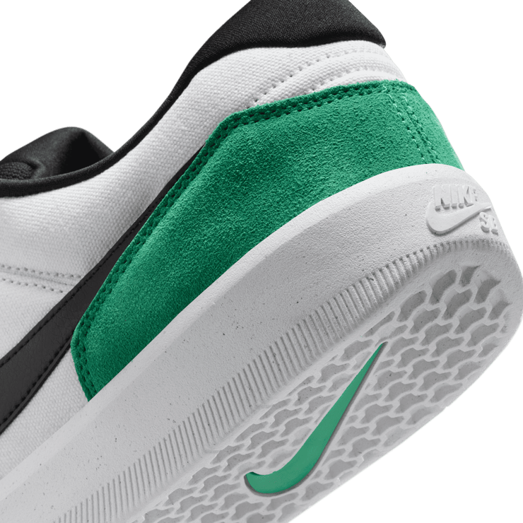 Nike SB Force 5 Skate Angle 5