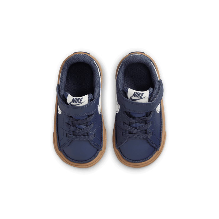 Nike Court Legacy Angle 1