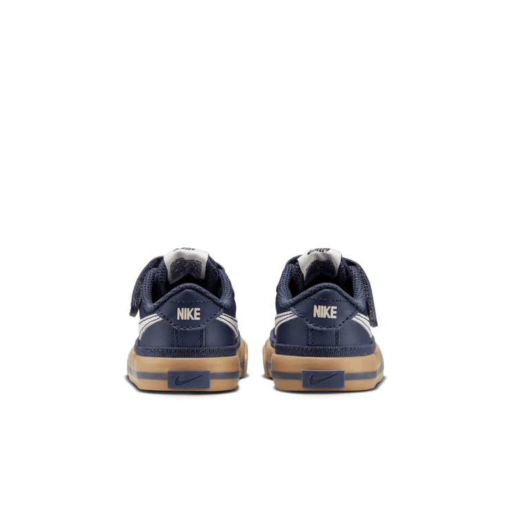 Nike Court Legacy Angle 3