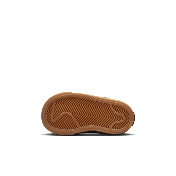 Nike Court Legacy Angle 0