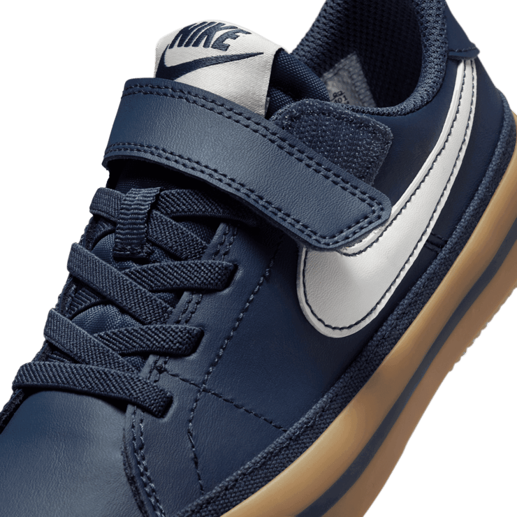 Nike Court Legacy Angle 4