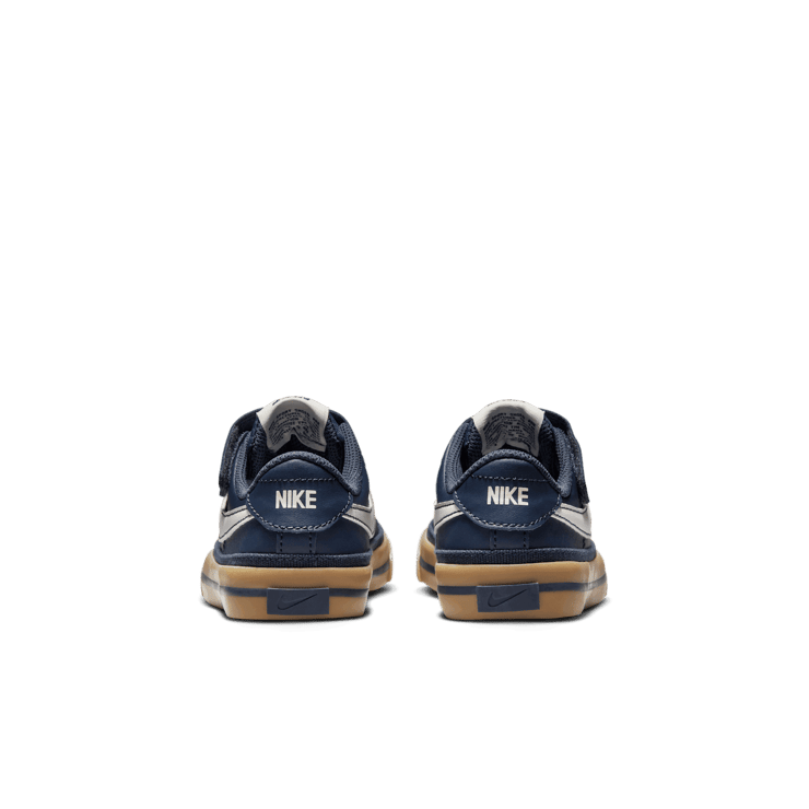 Nike Court Legacy Angle 3