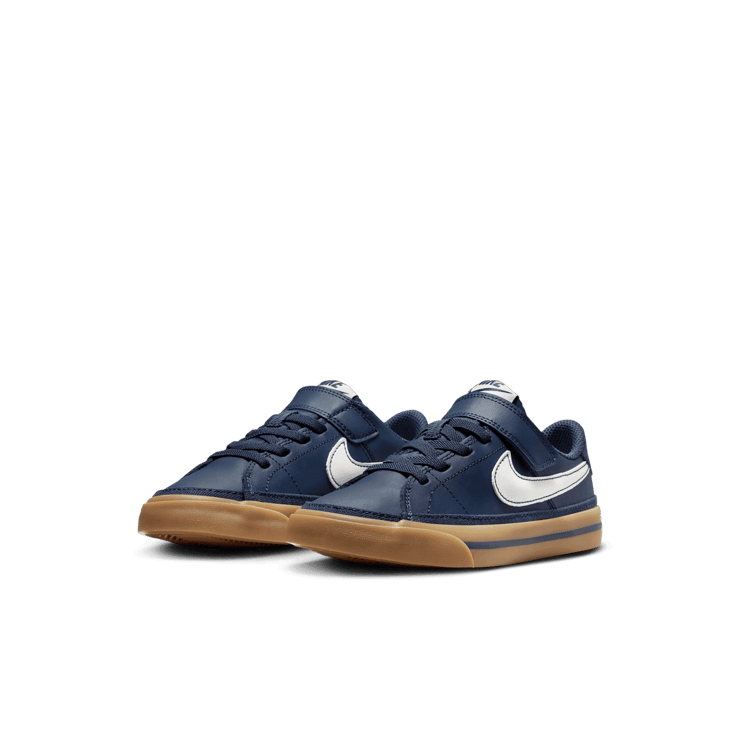 Nike Court Legacy Angle 2