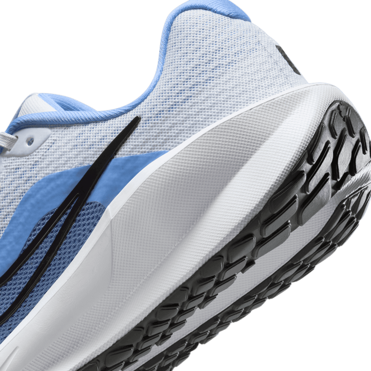 Nike Downshifter 13 Road Angle 5