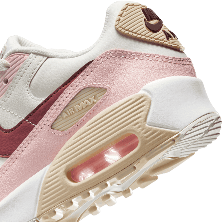 Nike Air Max 90 Angle 5