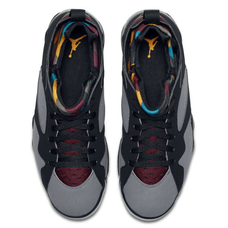 Jordan 7 Retro Low Bordeaux Angle 1