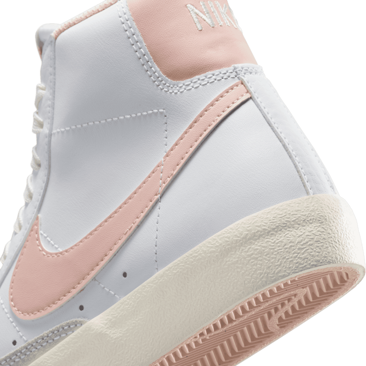 Nike Blazer Mid '77 Angle 5