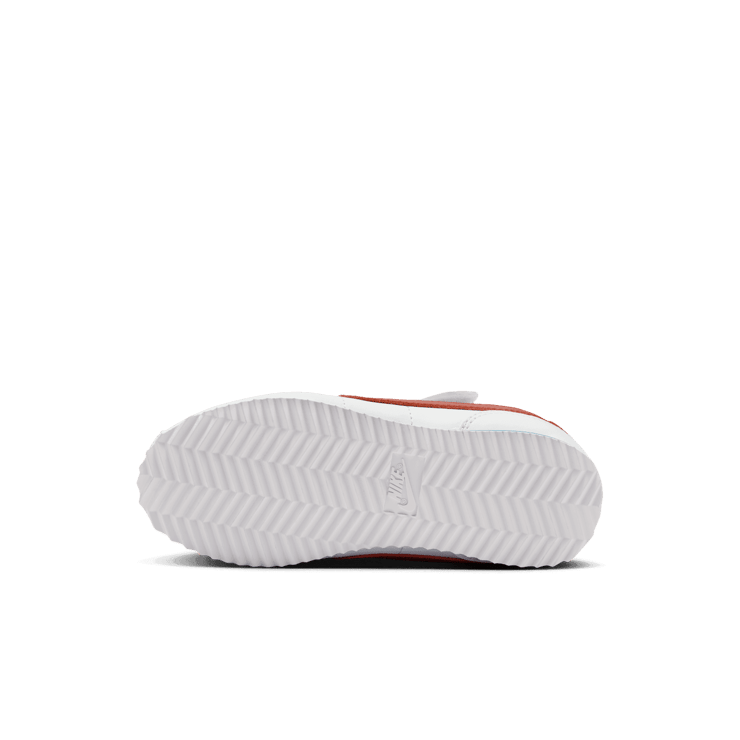 Nike Cortez EasyOn Angle 0