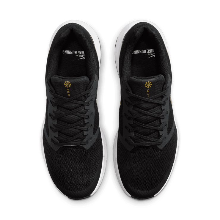 Nike Run Swift 3 Road Angle 1