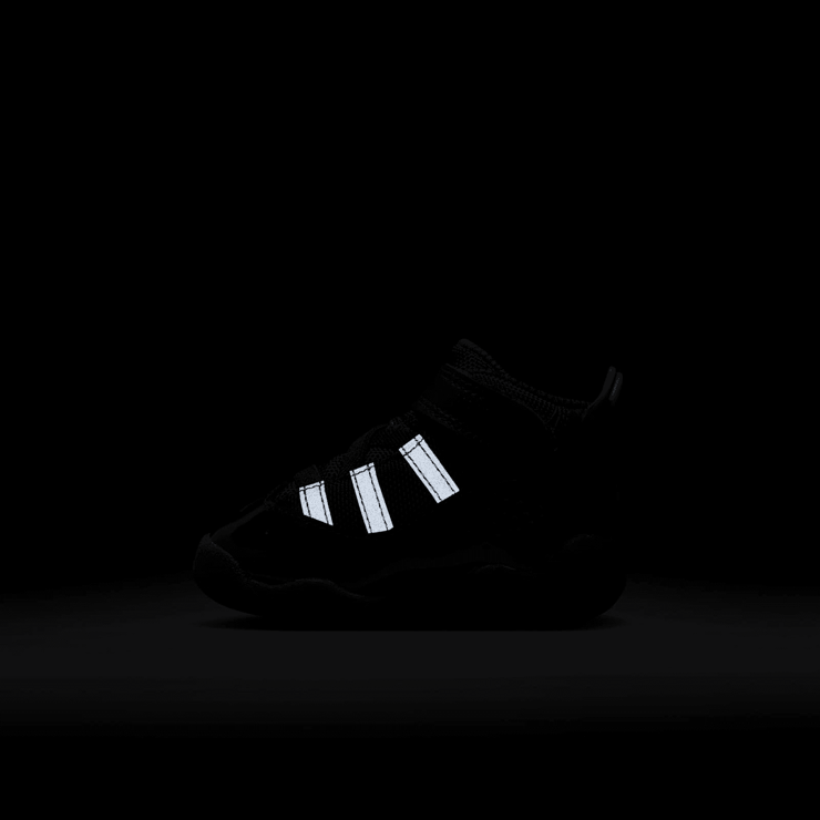 Jordan 6 Rings in Black | 323420-026 (TD) Angle 6