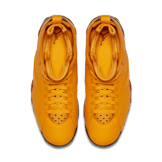 Jordan 7 Retro Low Taxi Angle 1