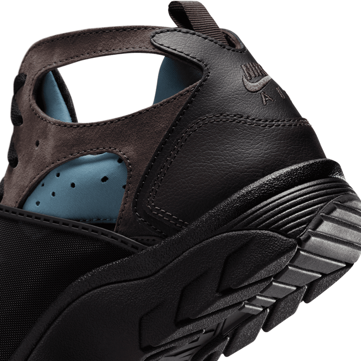 Nike Air Trainer Huarache Baroque Brown Smokey Blue Angle 5