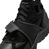 Nike Air Trainer Huarache Triple Black Angle 5
