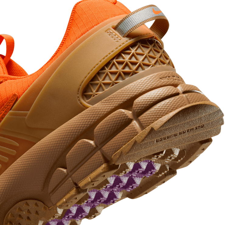 Nike Zoom Vomero Roam Safety Orange Flax Angle 11