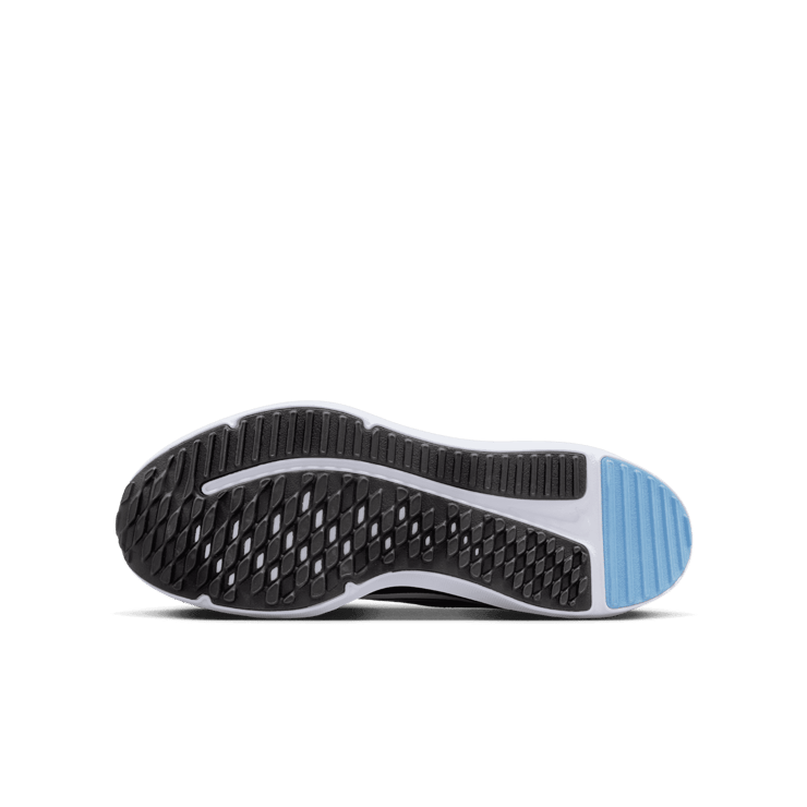 Nike Cosmic Runner Road Angle 0