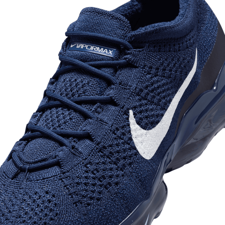 Nike Air VaporMax 2023 Flyknit Angle 4