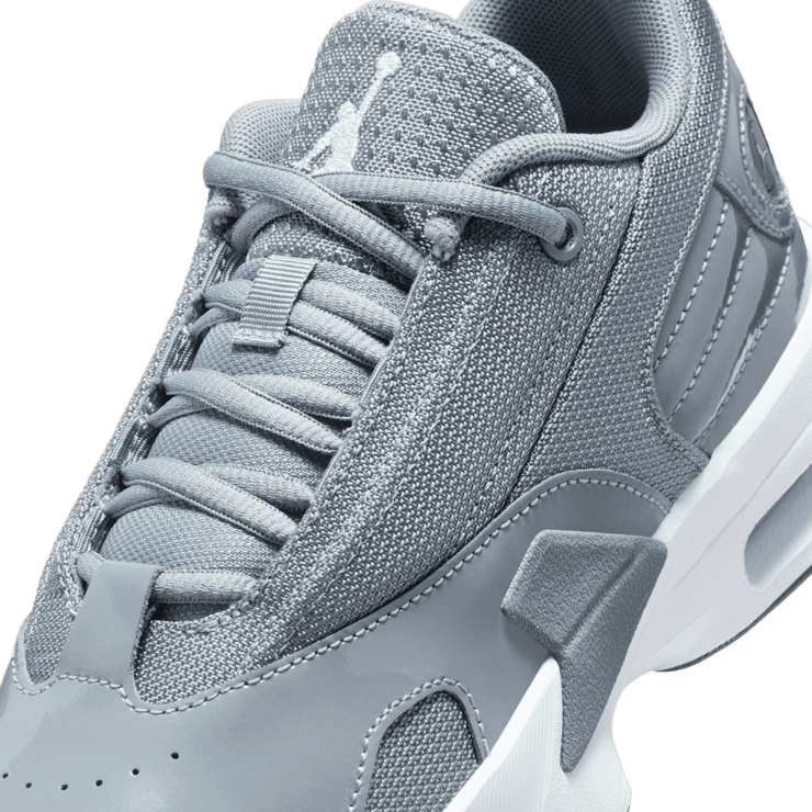 Jordan Max Aura 6 in Grey | FQ8297-002 (GS) Angle 4