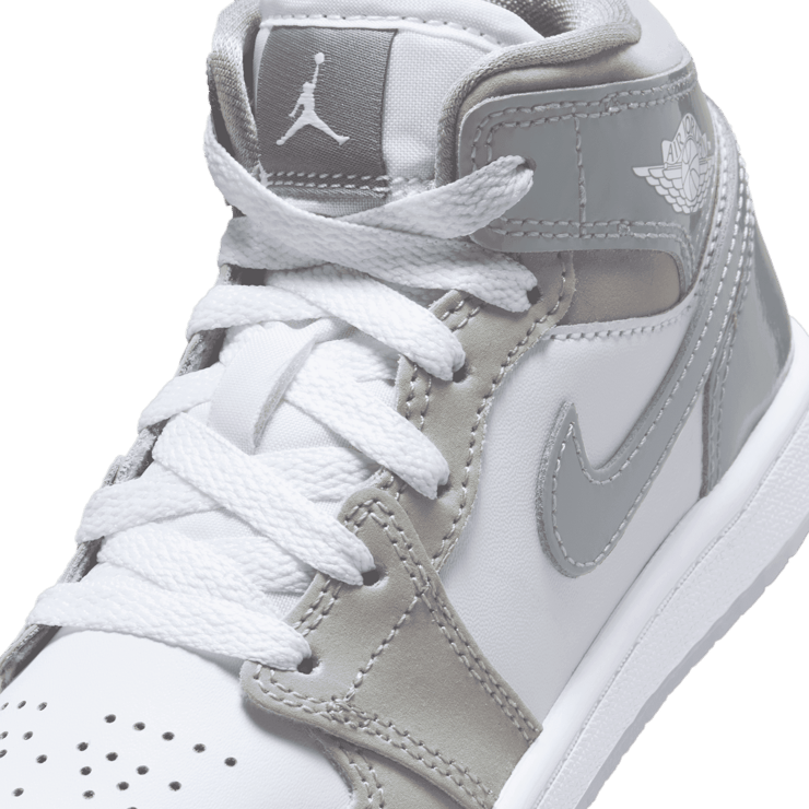 High Top Jordan Damen Air Jordan Retro High OG Satin Bred Womens