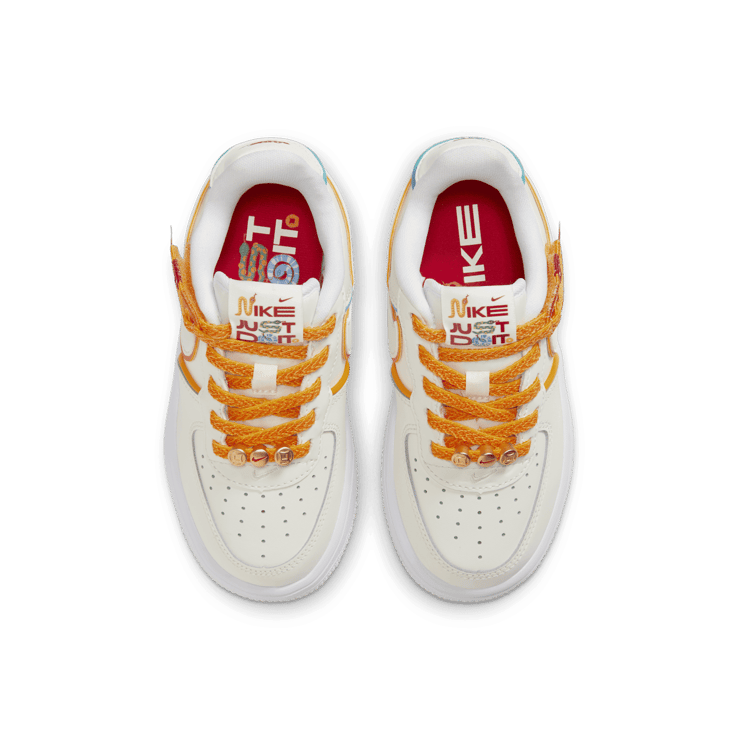 Nike Force 1 Low LV8 EasyOn Angle 1