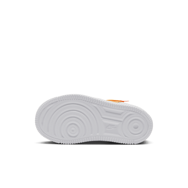 Nike Force 1 Low LV8 EasyOn Angle 0
