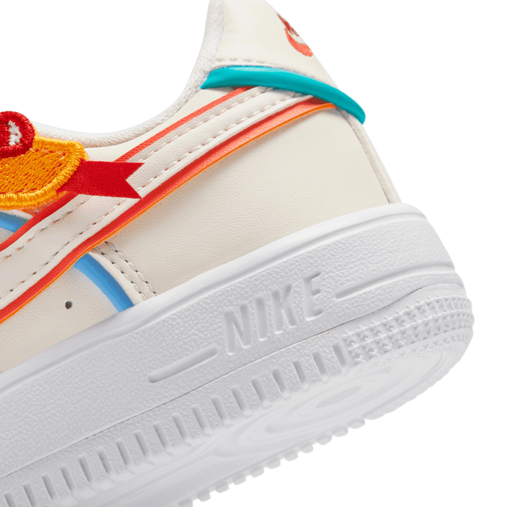 Nike Force 1 Low LV8 EasyOn Angle 5