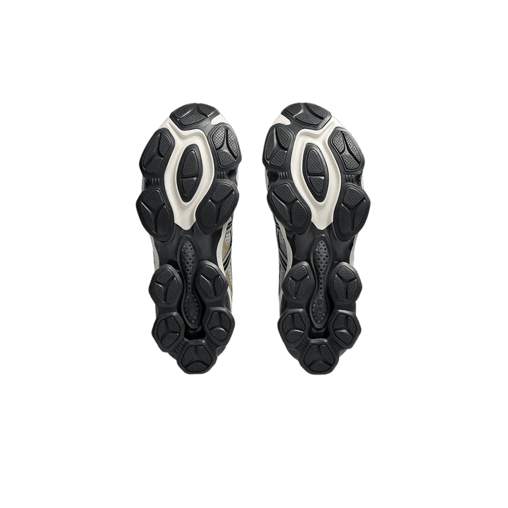 ASICS Gel-Quantum Kinetic Sand Black Angle 5