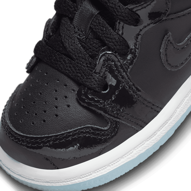 Air Jordan 1 Mid SE  'Space Jam' (TD) Angle 4