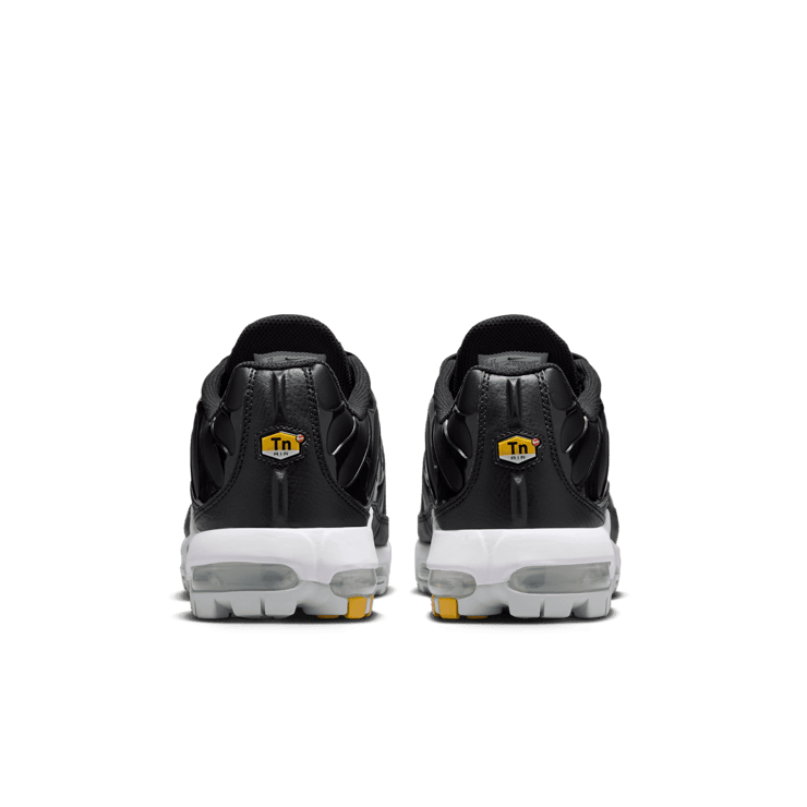 Nike Air Max Plus Golf 'Black Leather' Angle 3