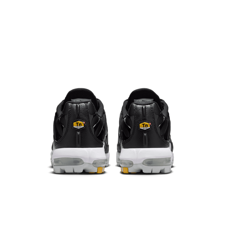 Nike Air Max Plus Golf 'Black Leather' Angle 3