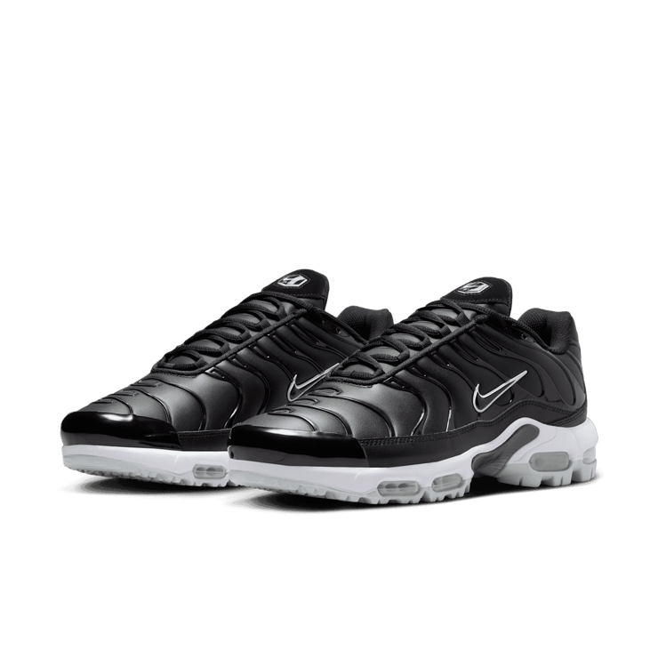 Nike Air Max Plus Golf 'Black Leather' Angle 2