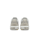 Nike Air Max Plus Angle 3