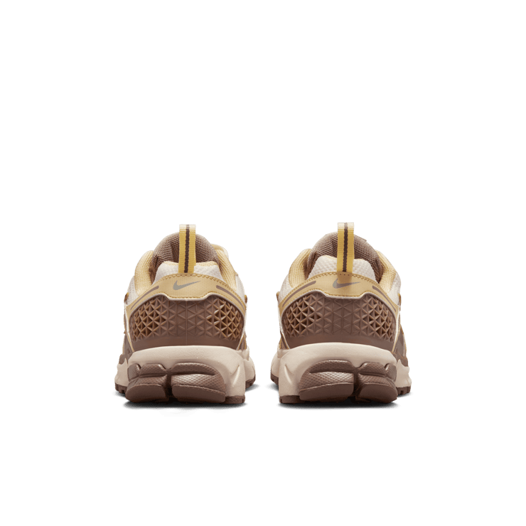 Nike Vomero 5 Angle 3