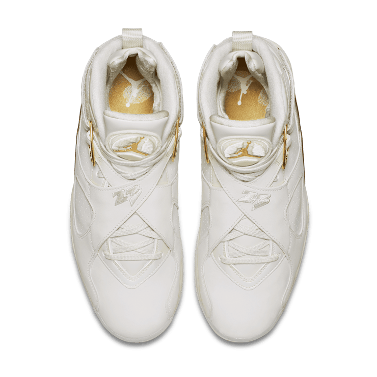Jordan 8 Retro Champagne Angle 1