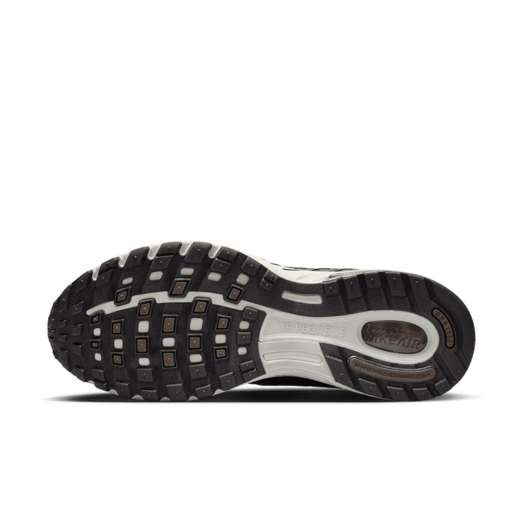 Nike Air Pegasus 2005 Angle 0