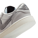 Air Jordan 1 Retro Low OG  'Year of the Snake' (PS) Angle 5