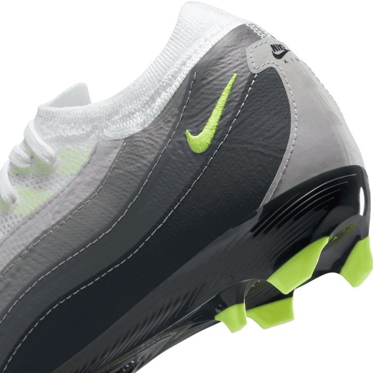 Nike Mercurial Vapor Pro 16 Air Max 95 Neon (GS) Angle 6