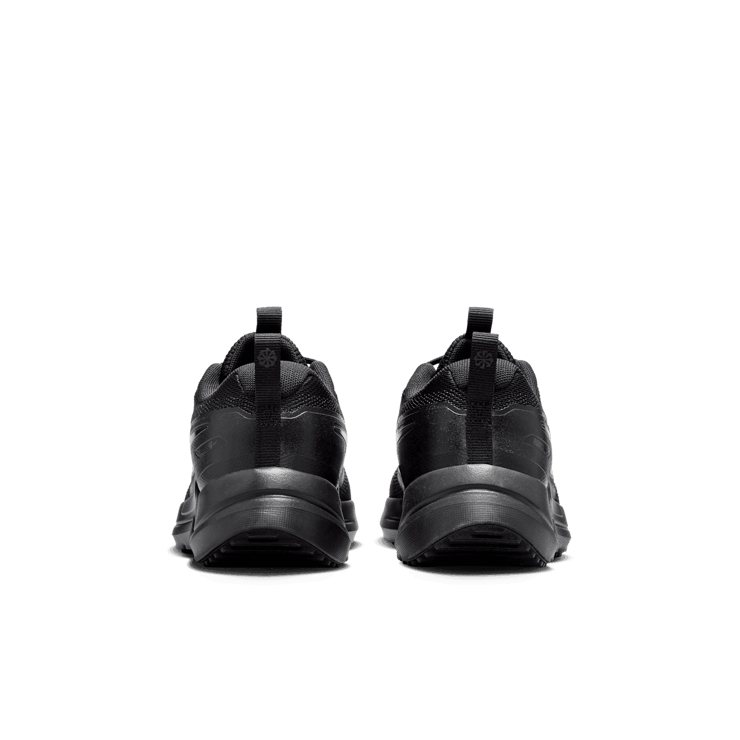 Nike Cosmic Runner Road Angle 3