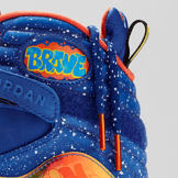 Jordan 8 Retro Doernbecher Angle 4