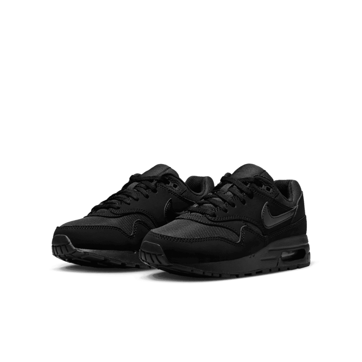 Nike Air Max 1 'Triple Black' (GS) Angle 2